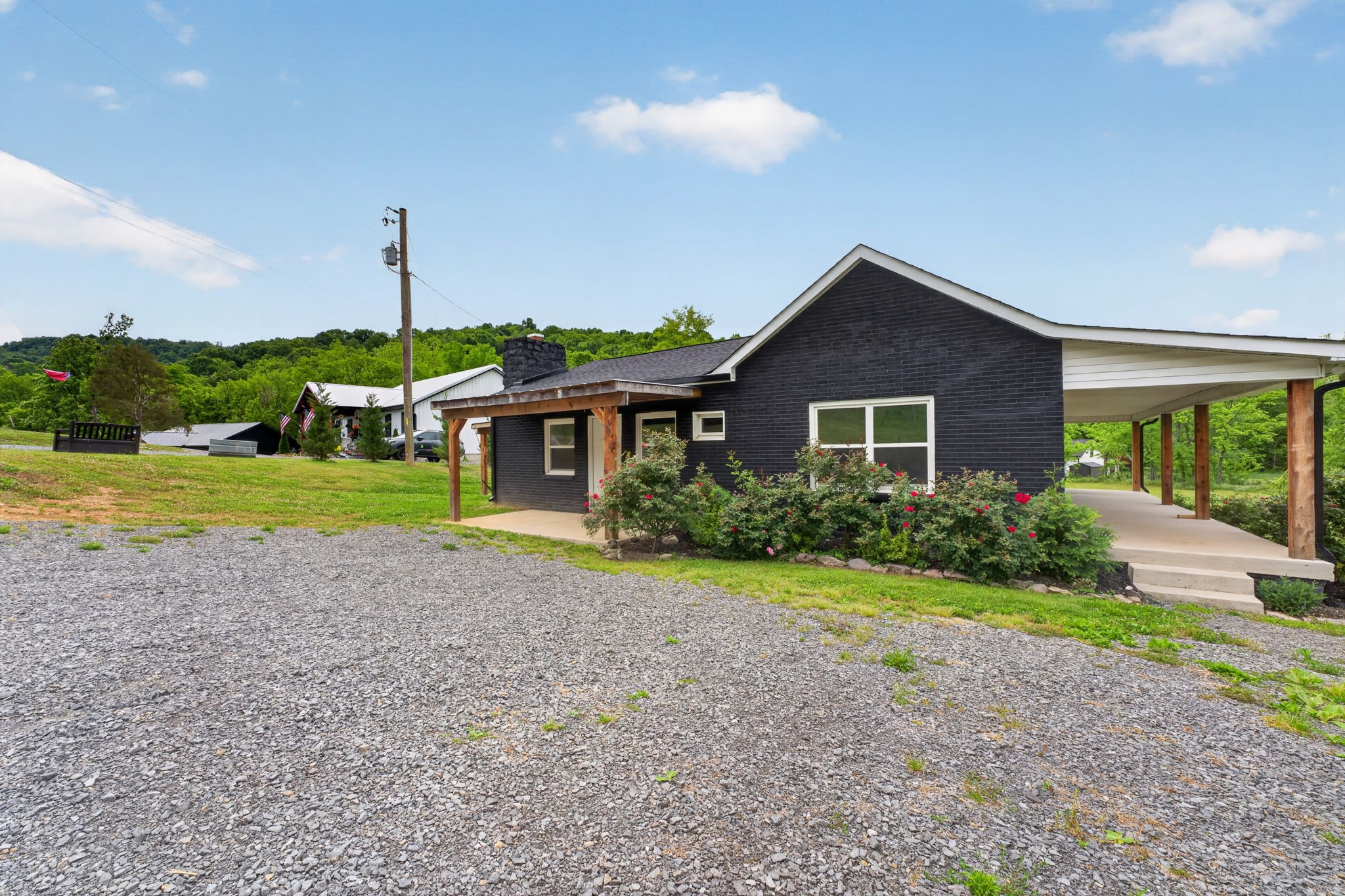167 Stonewall Hwy