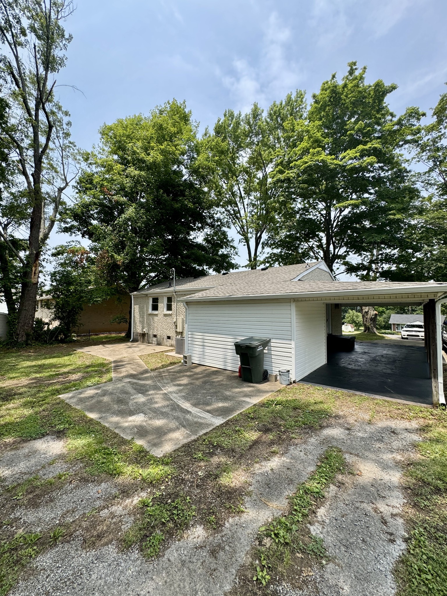 210 Alsup Dr