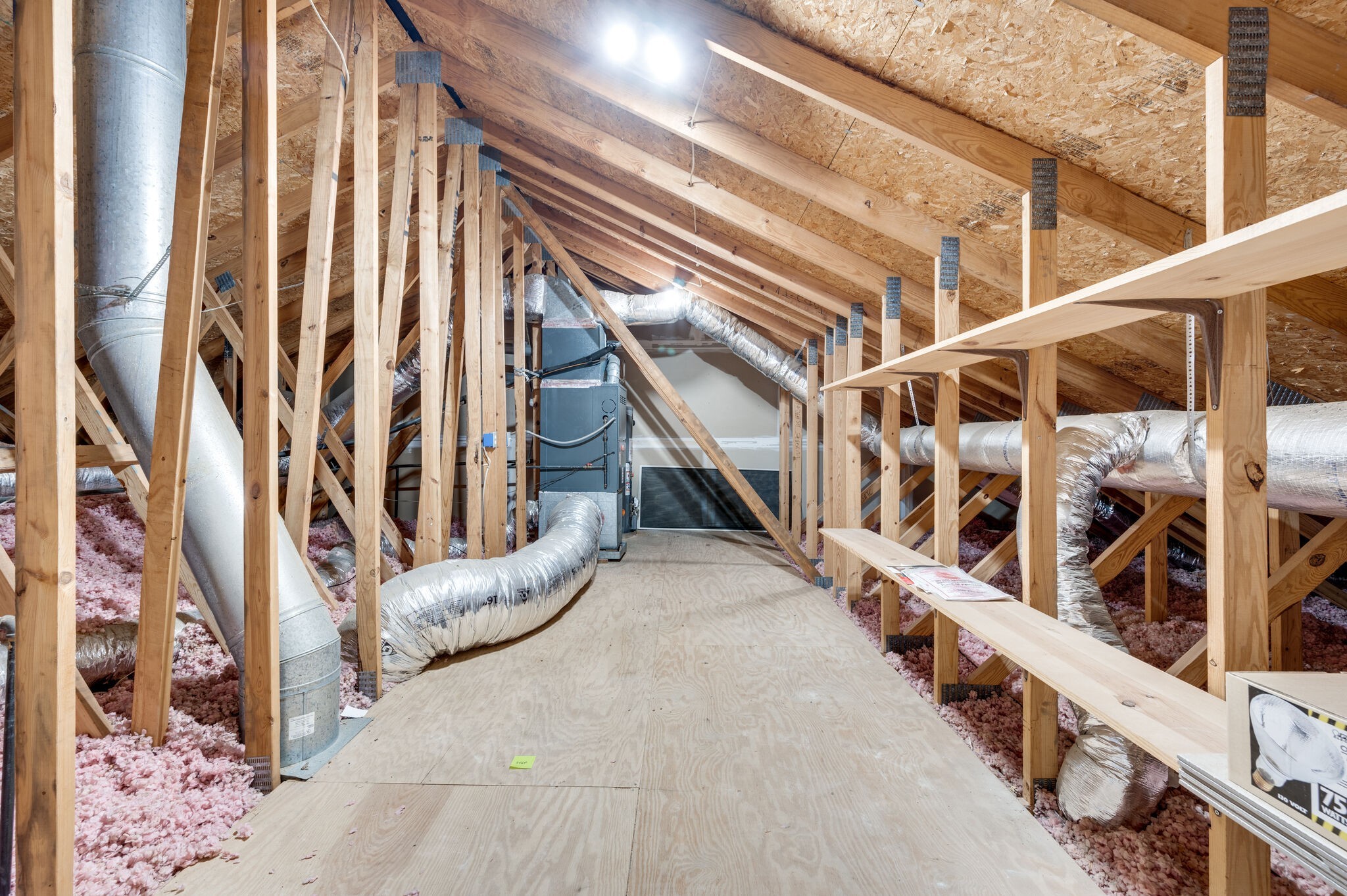 Nashville, Tennessee 37221, United States, 4 Bedrooms Bedrooms, ,2 BathroomsBathrooms,Residential,Pending,100250