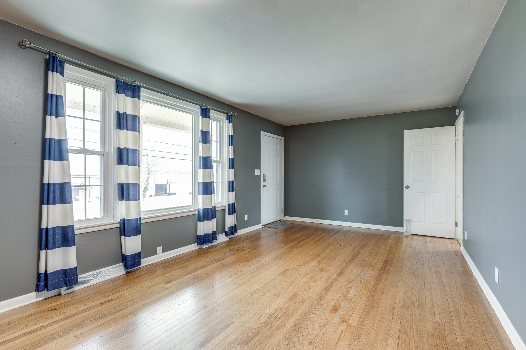 1011 Vales Mill Rd