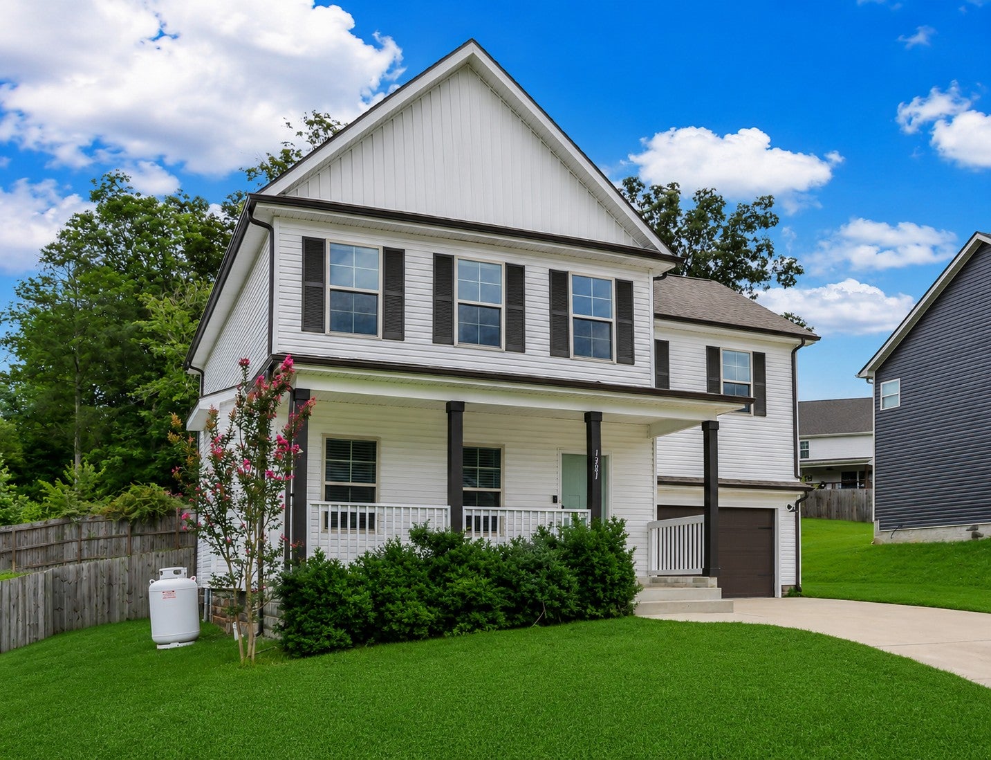 1381 Sussex Dr