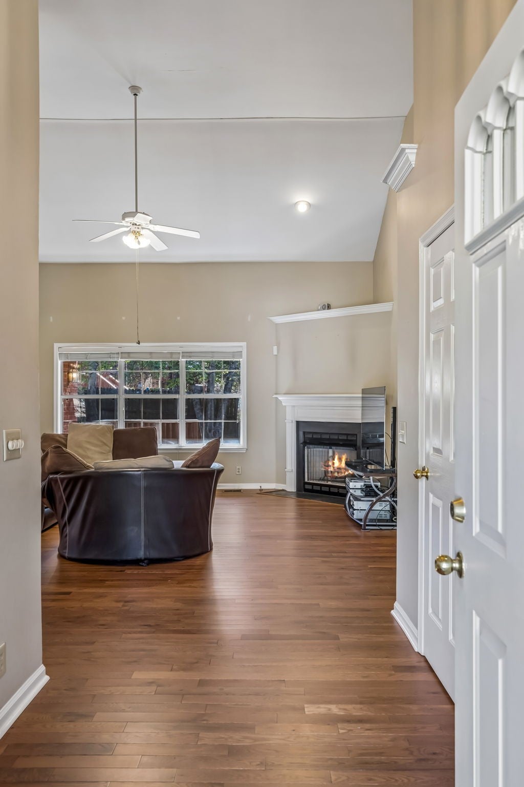6312 Paddington Way