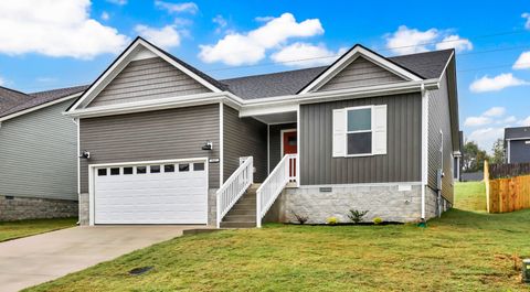 1457 Isaiah Dr Clarksville TN 37042