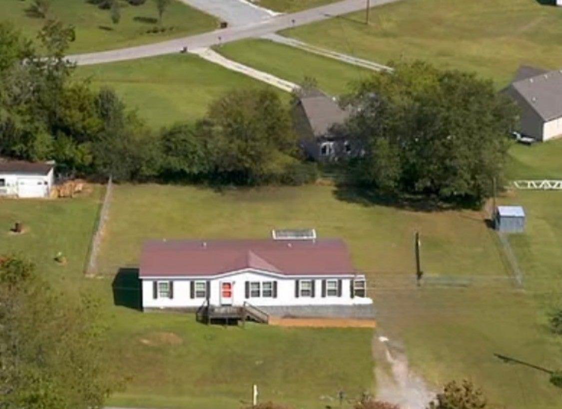 14 Pioneer Dr
