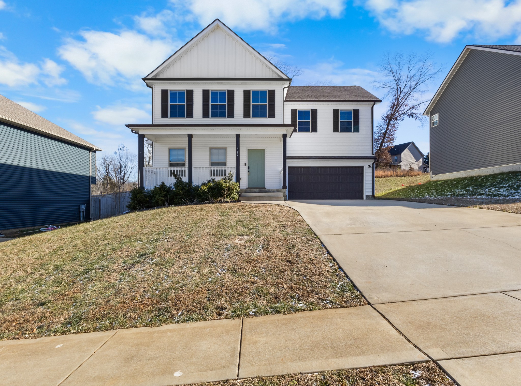 1381 Sussex Dr