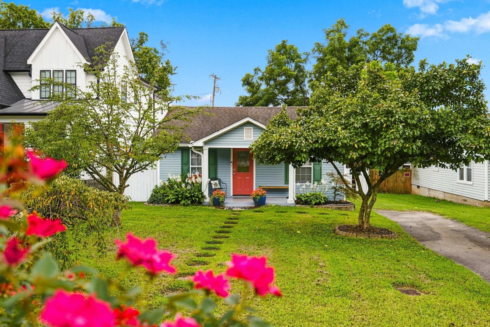 listing at 4207 Nevada Ave, Nashville
