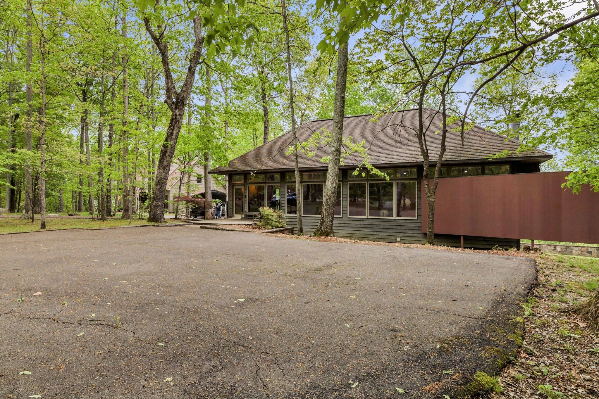 1836 Ridge Cliff Dr