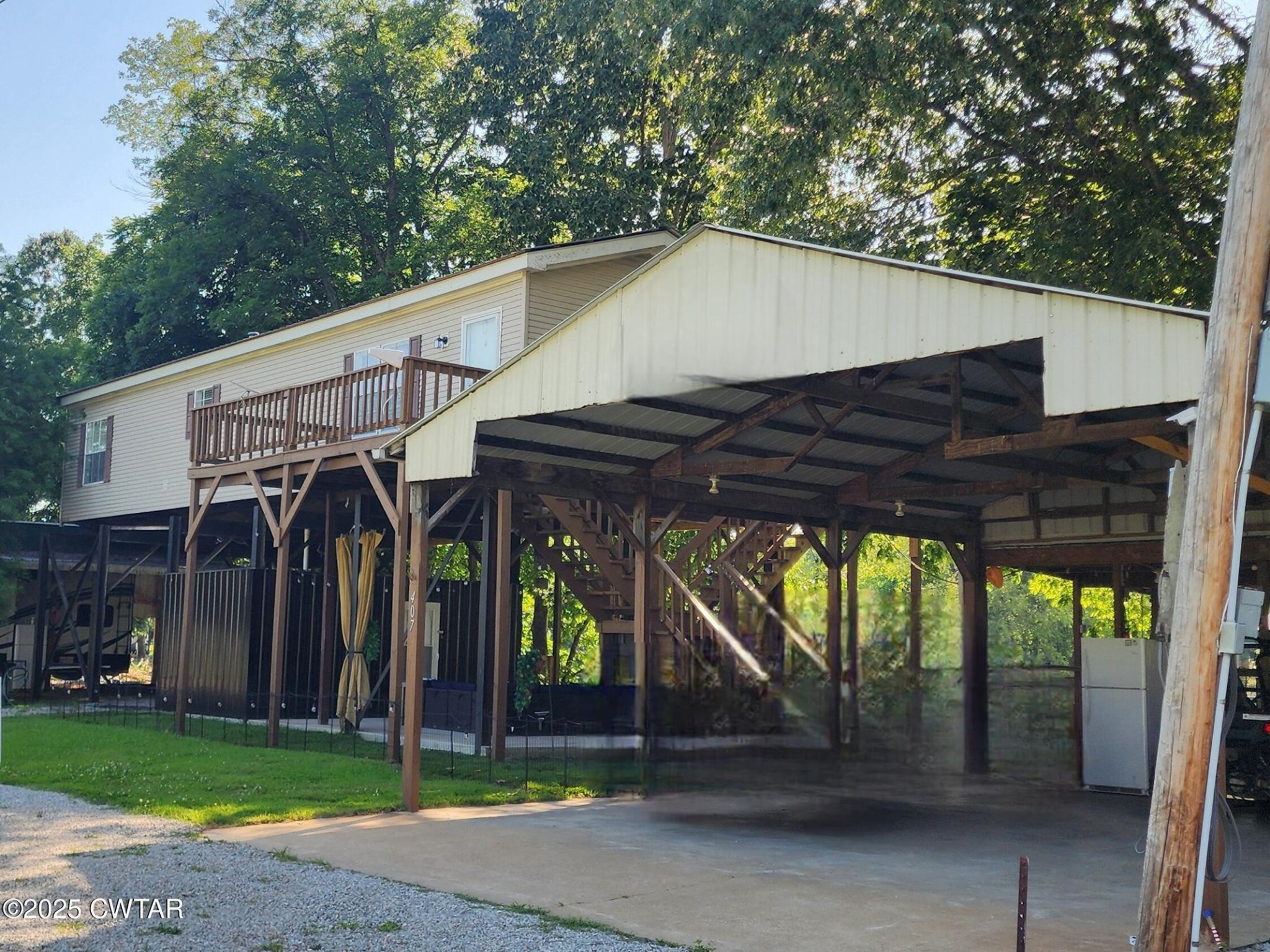 407 Pevahouse Camp Cir