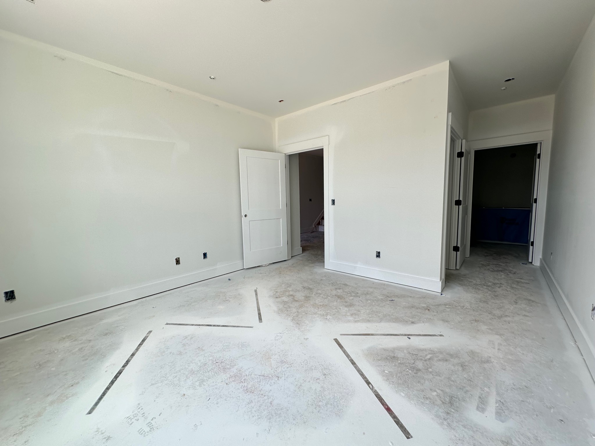2072 Conductor Ln