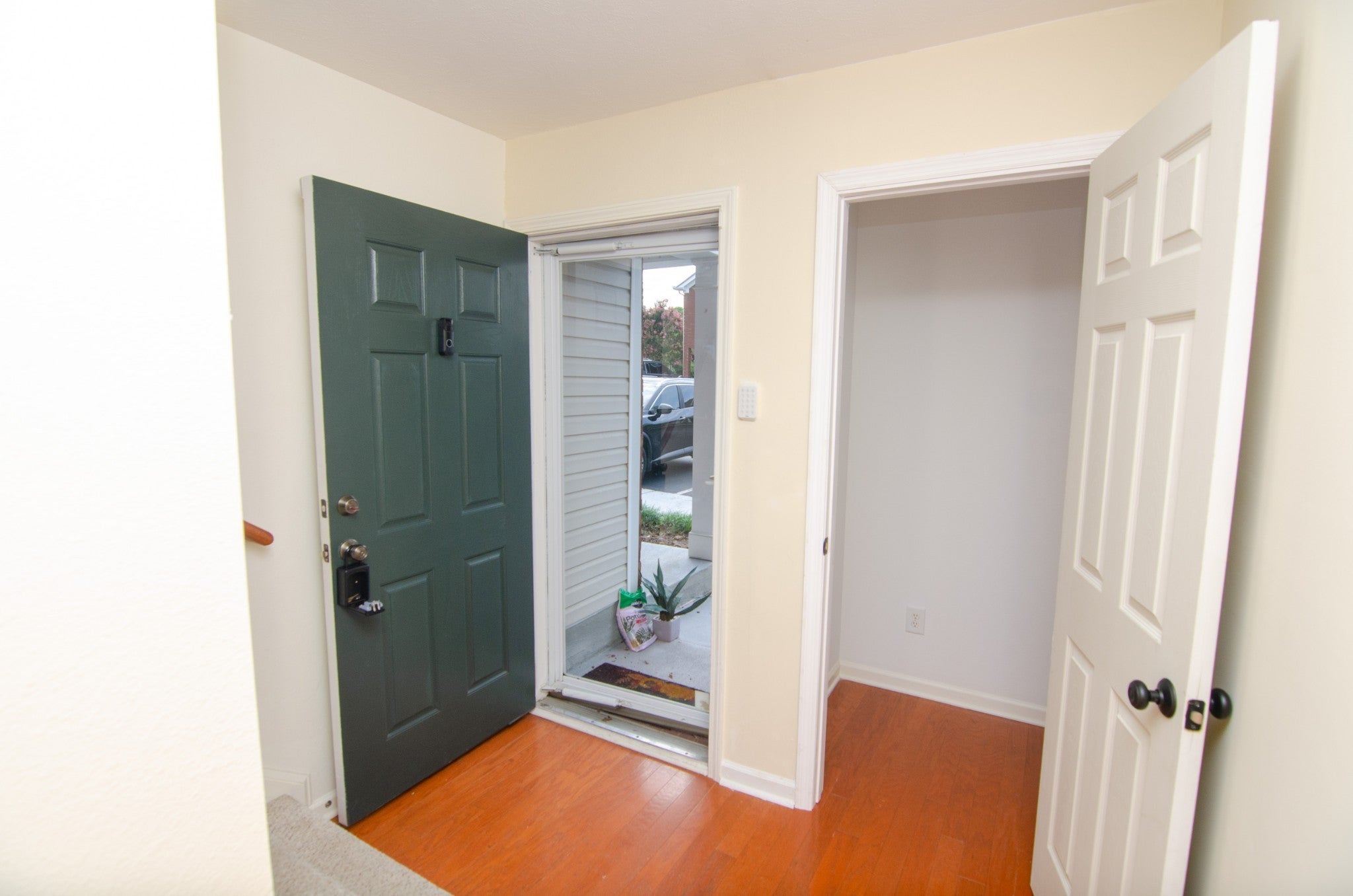 1790 Red Jacket Dr