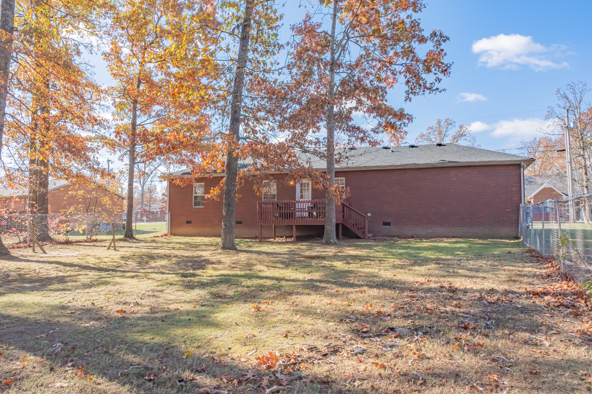 353 Oak Hollow Rd