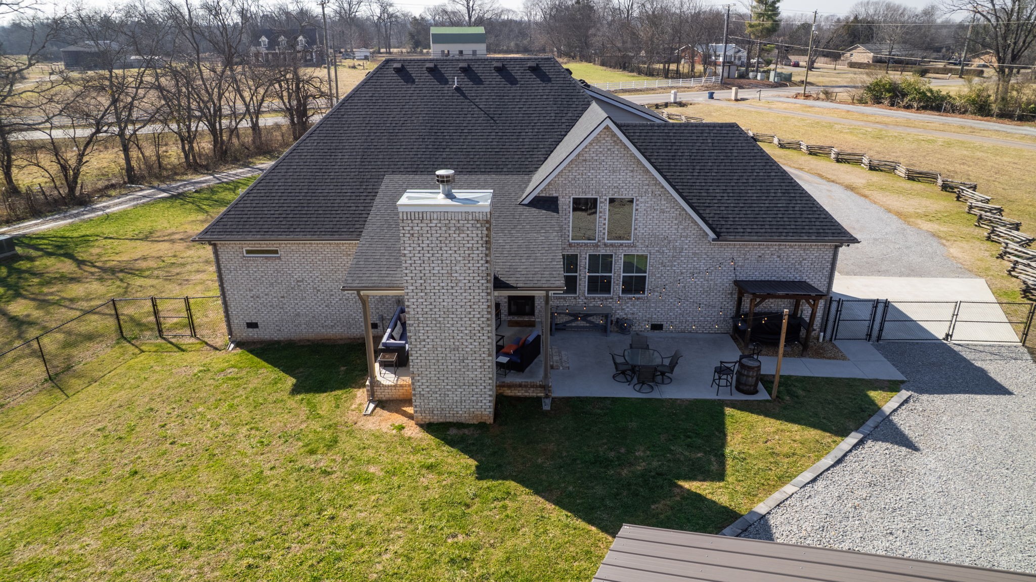 6516 Old Nashville Hwy