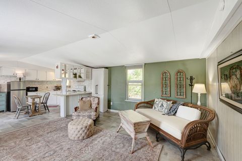 424 Bear Creek Trl Centerville TN 37033