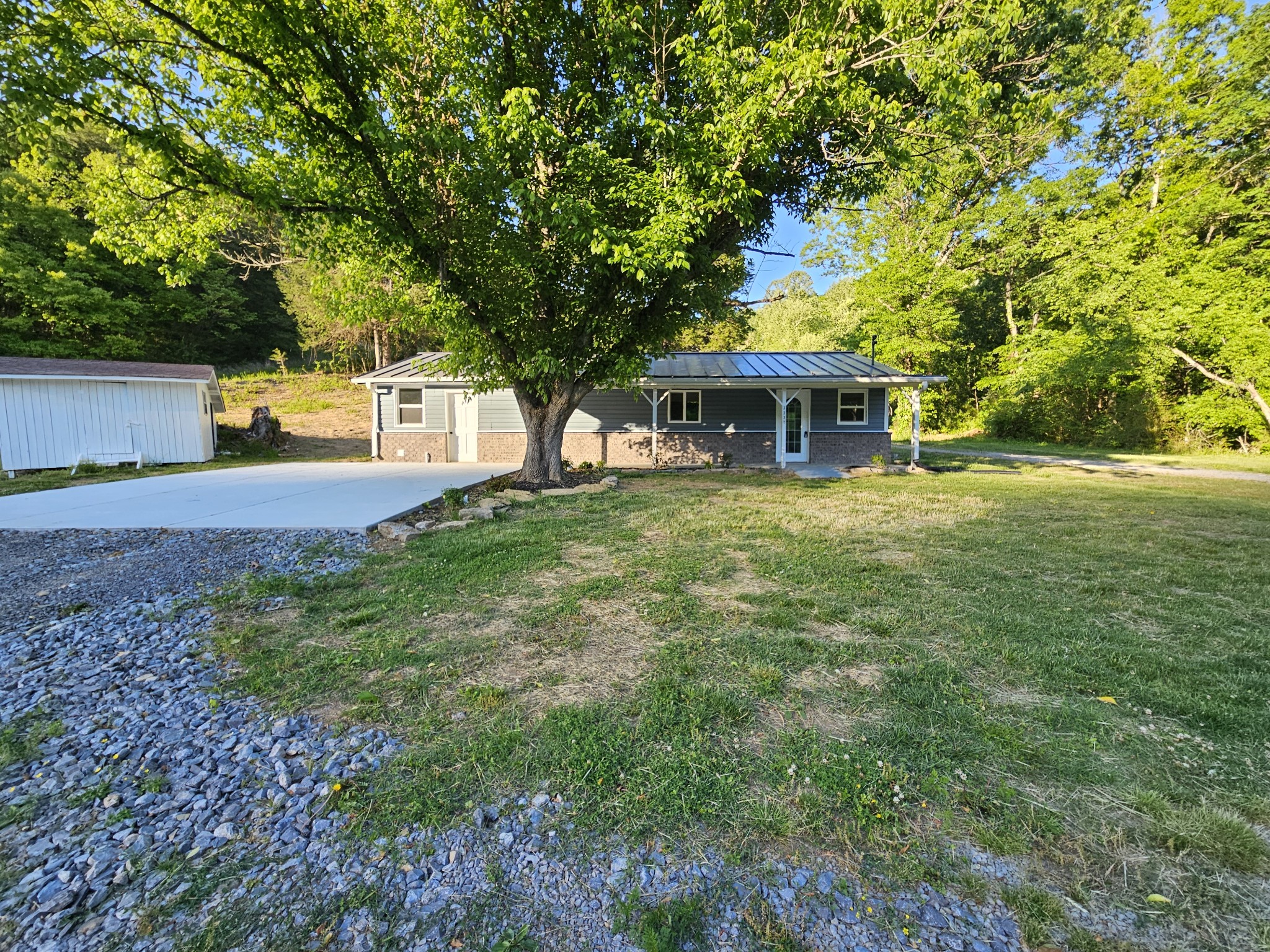3337 Hartsville Rd