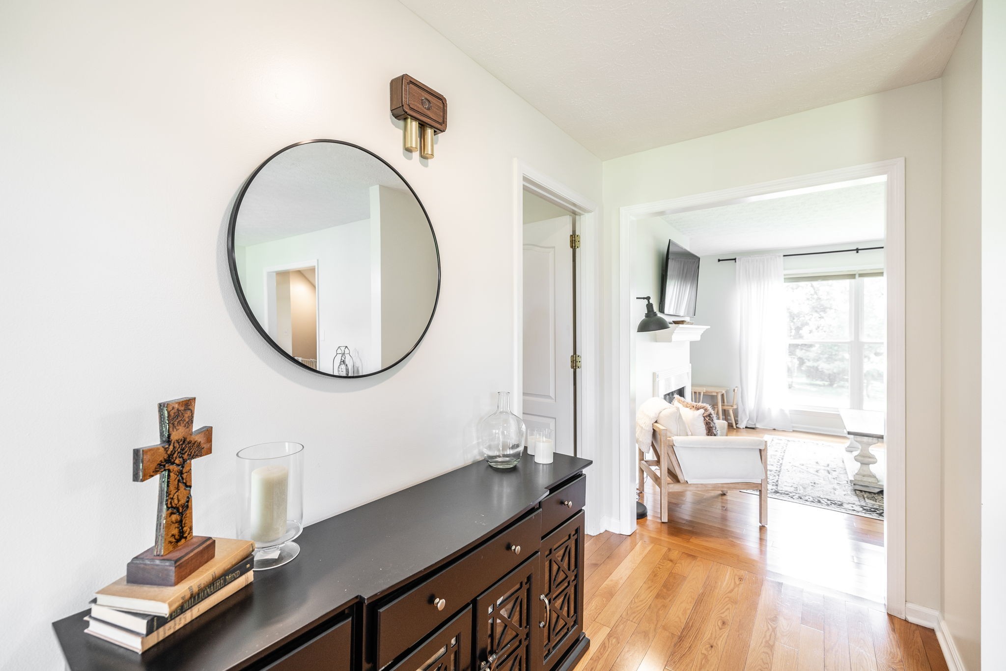 127 Lori Lee Dr