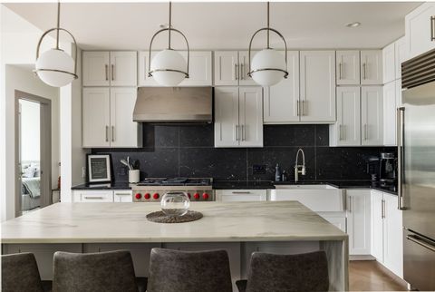 Photo of 1616 West End Ave #1803, Nashville, TN 37203 (MLS # 3042051)