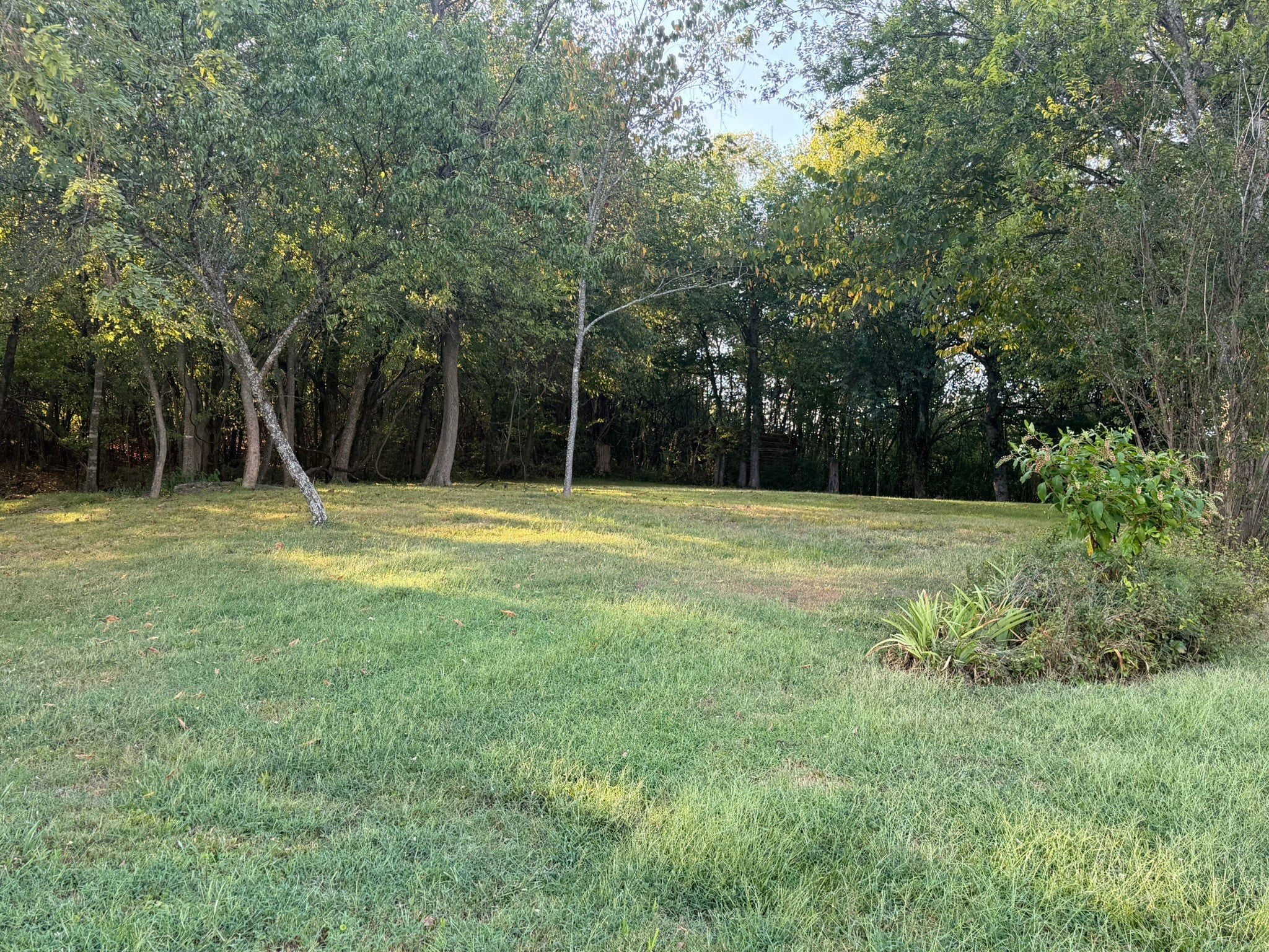 300 W Main St