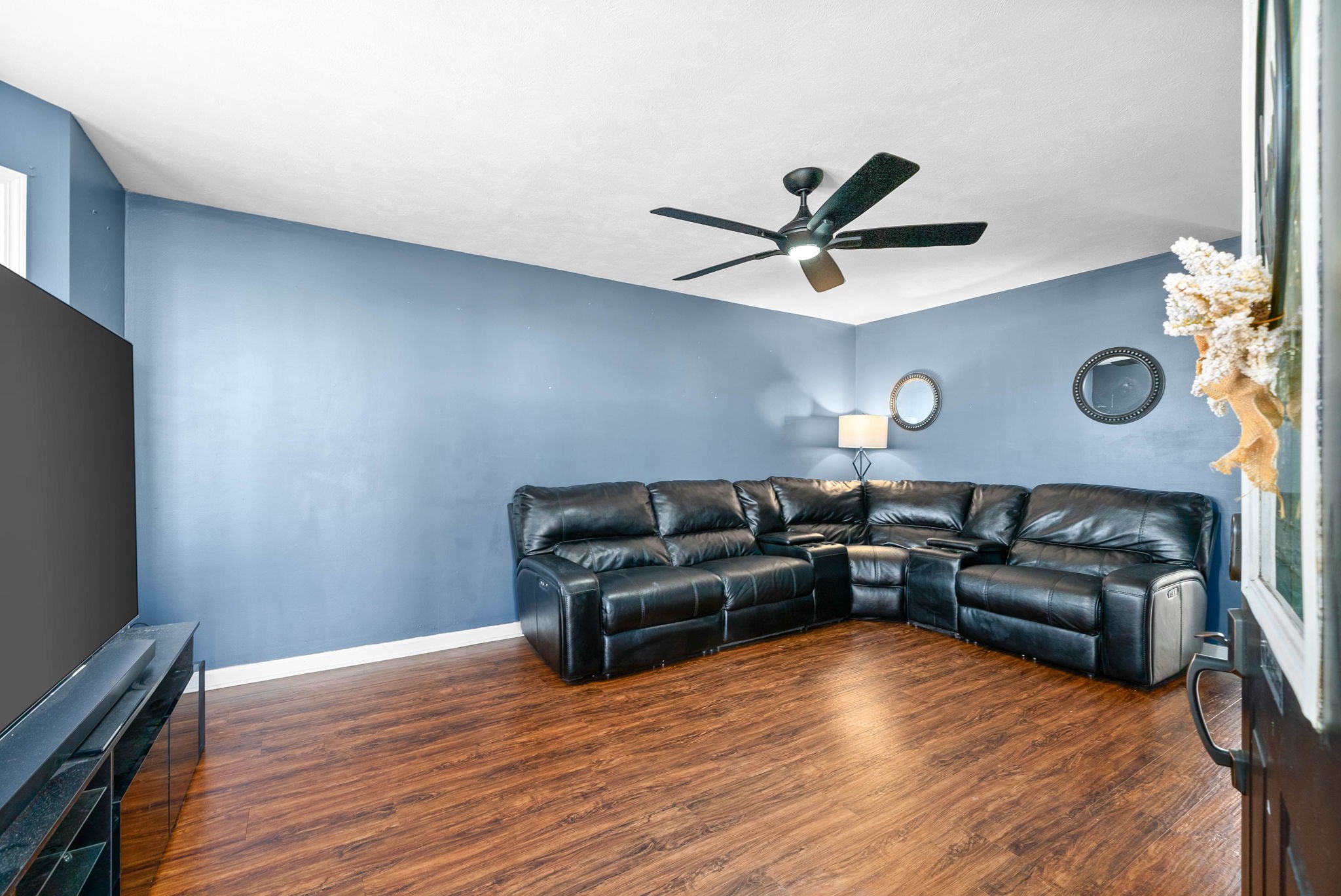 Oak Grove, Kentucky 42262, United States, 4 Bedrooms Bedrooms, ,2 BathroomsBathrooms,Residential,Pending,88466