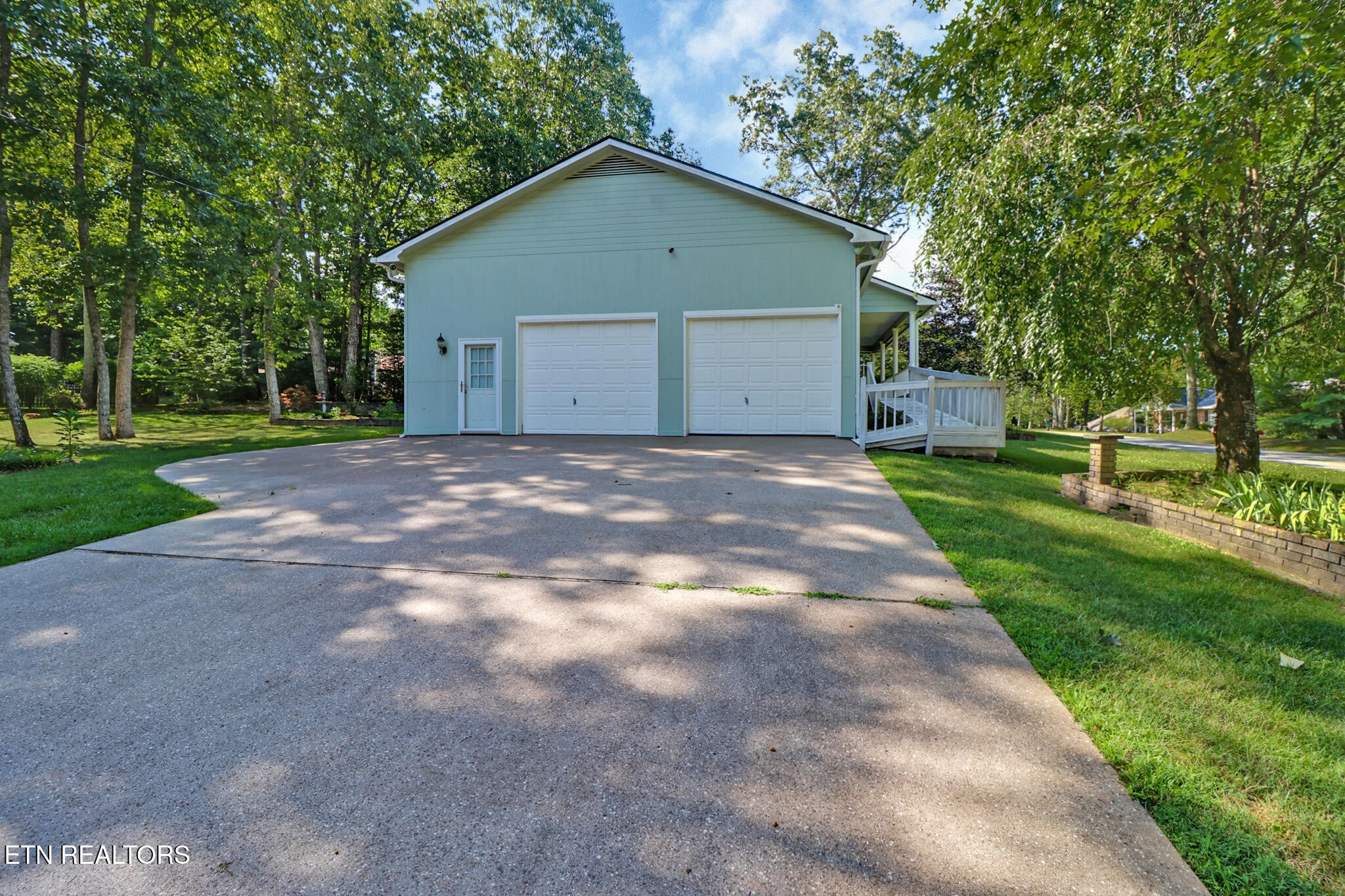 104 Brockhaven Lane