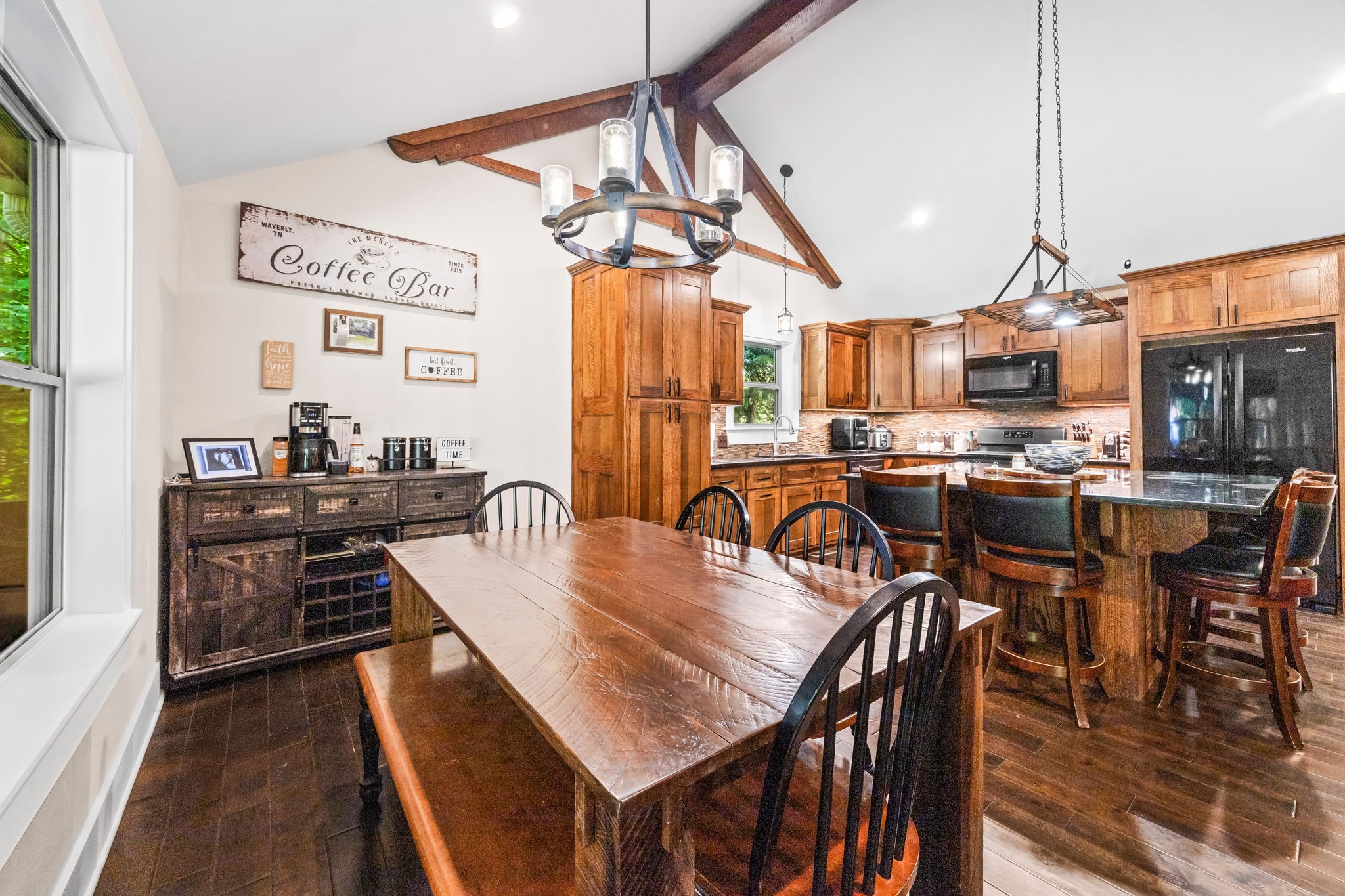 100 Station Dr