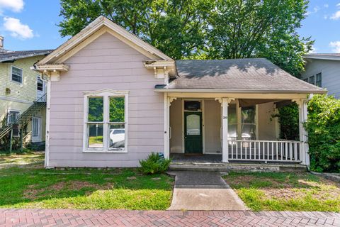 210 3rd Ave N Franklin TN 37064