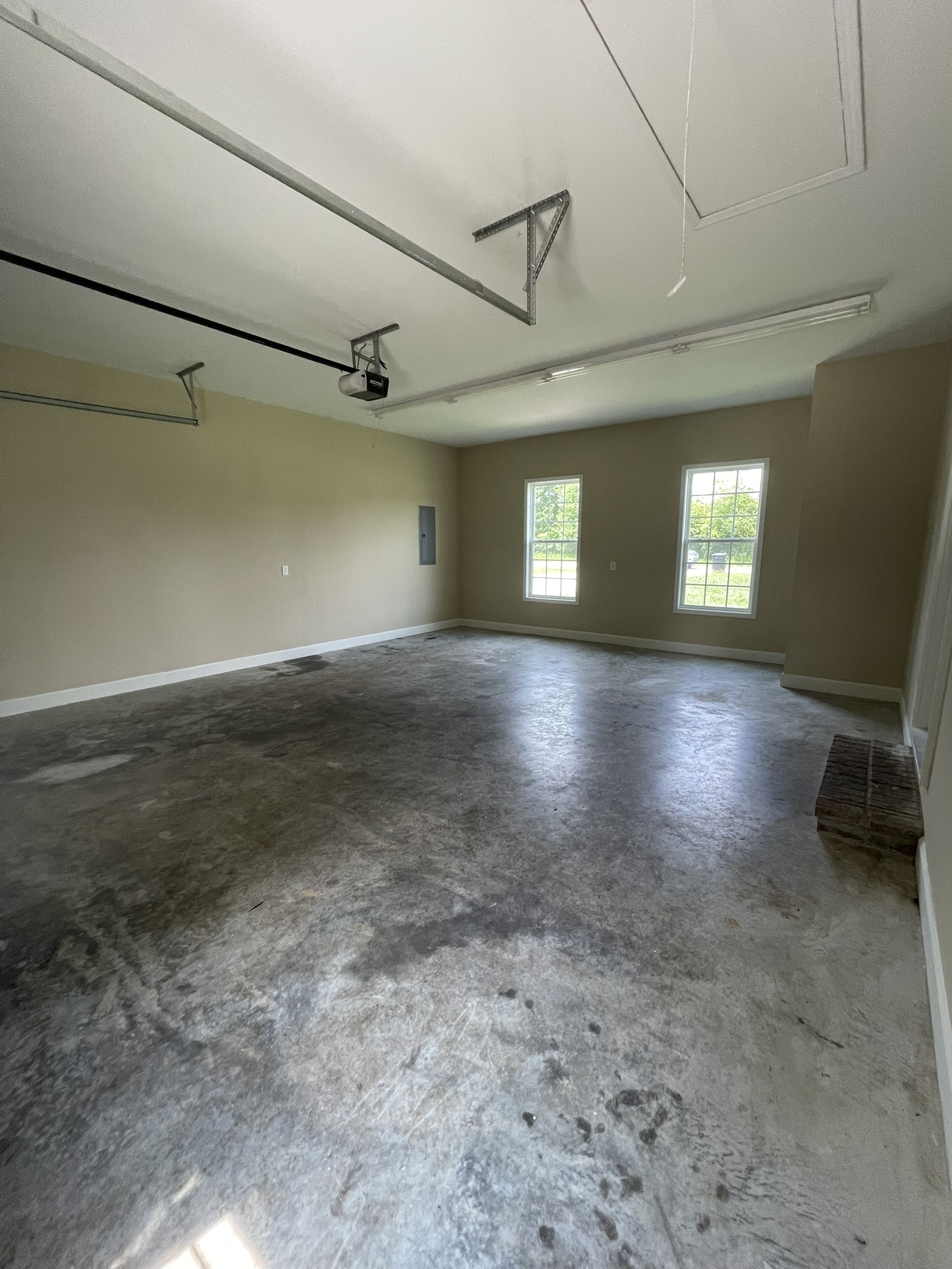 1406 Old Estill Springs Rd