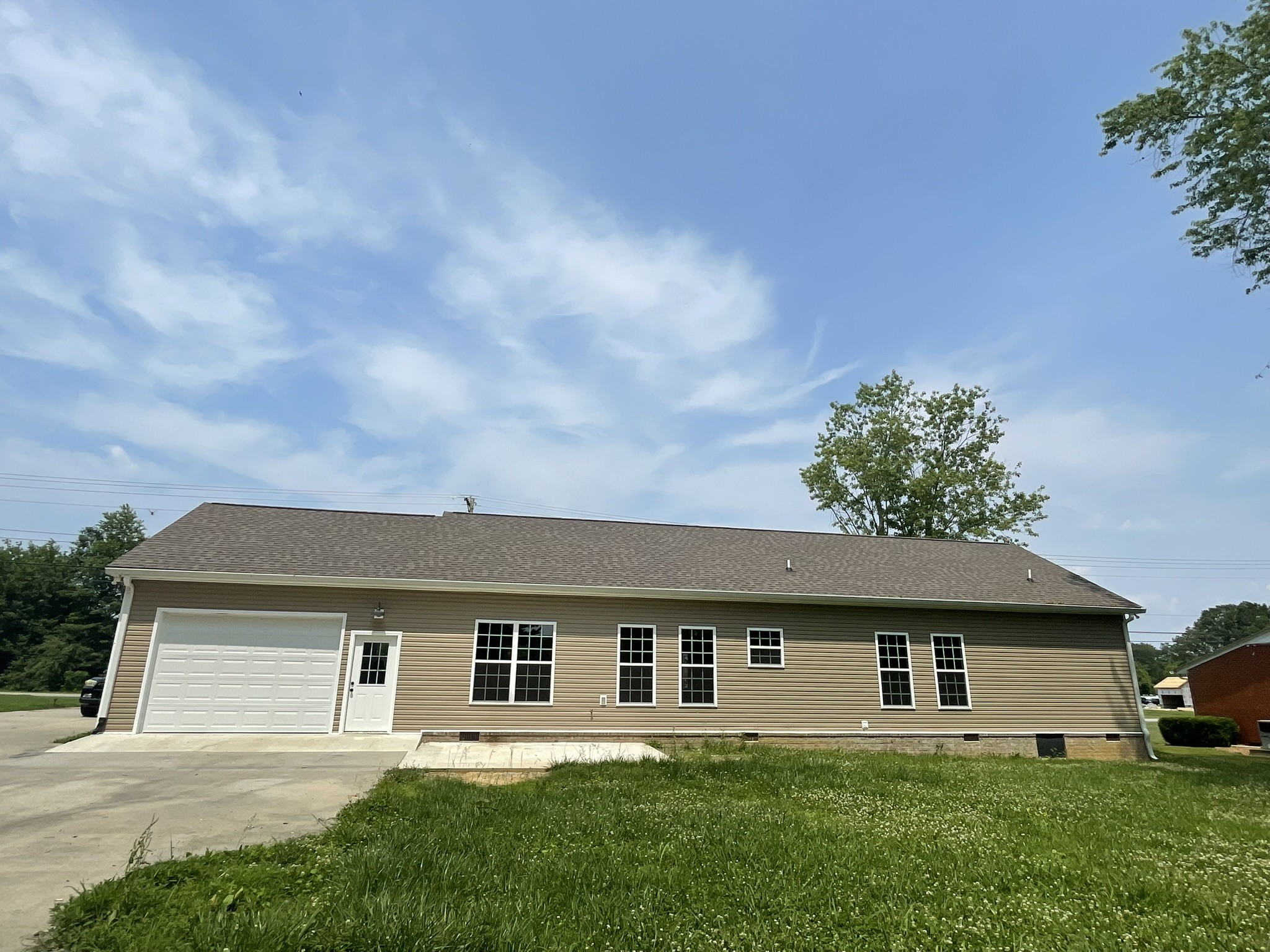 1406 Old Estill Springs Rd