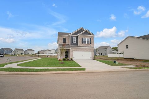 180 Summerlin Dr Gallatin TN 37066