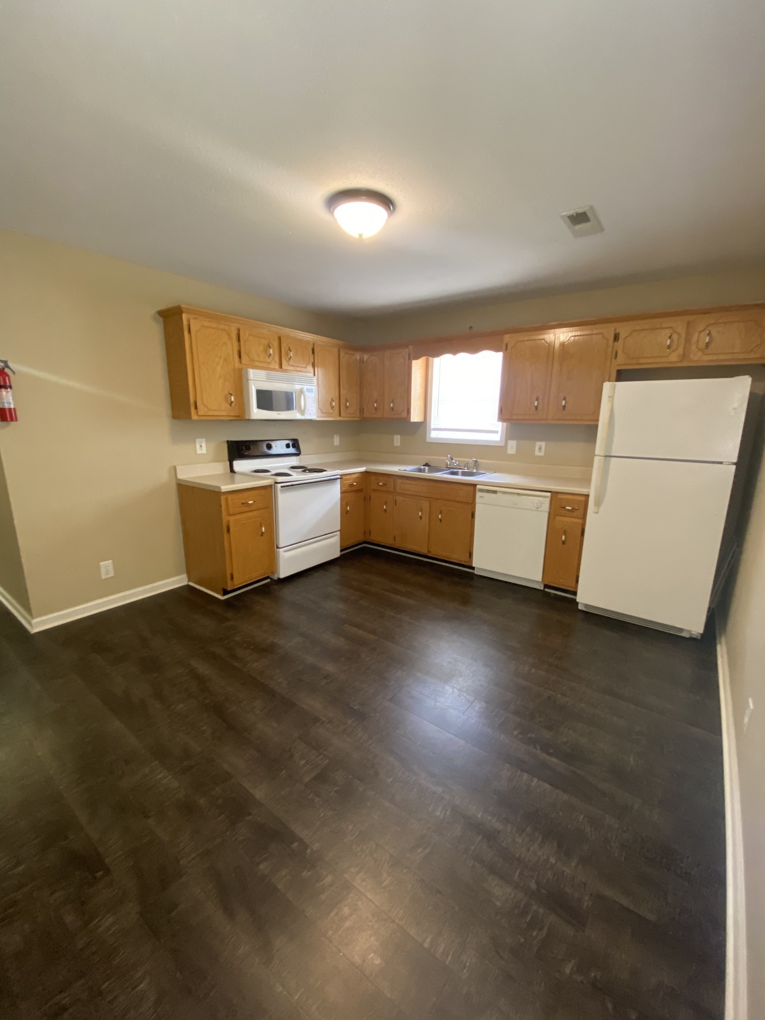 280 Executive Ave