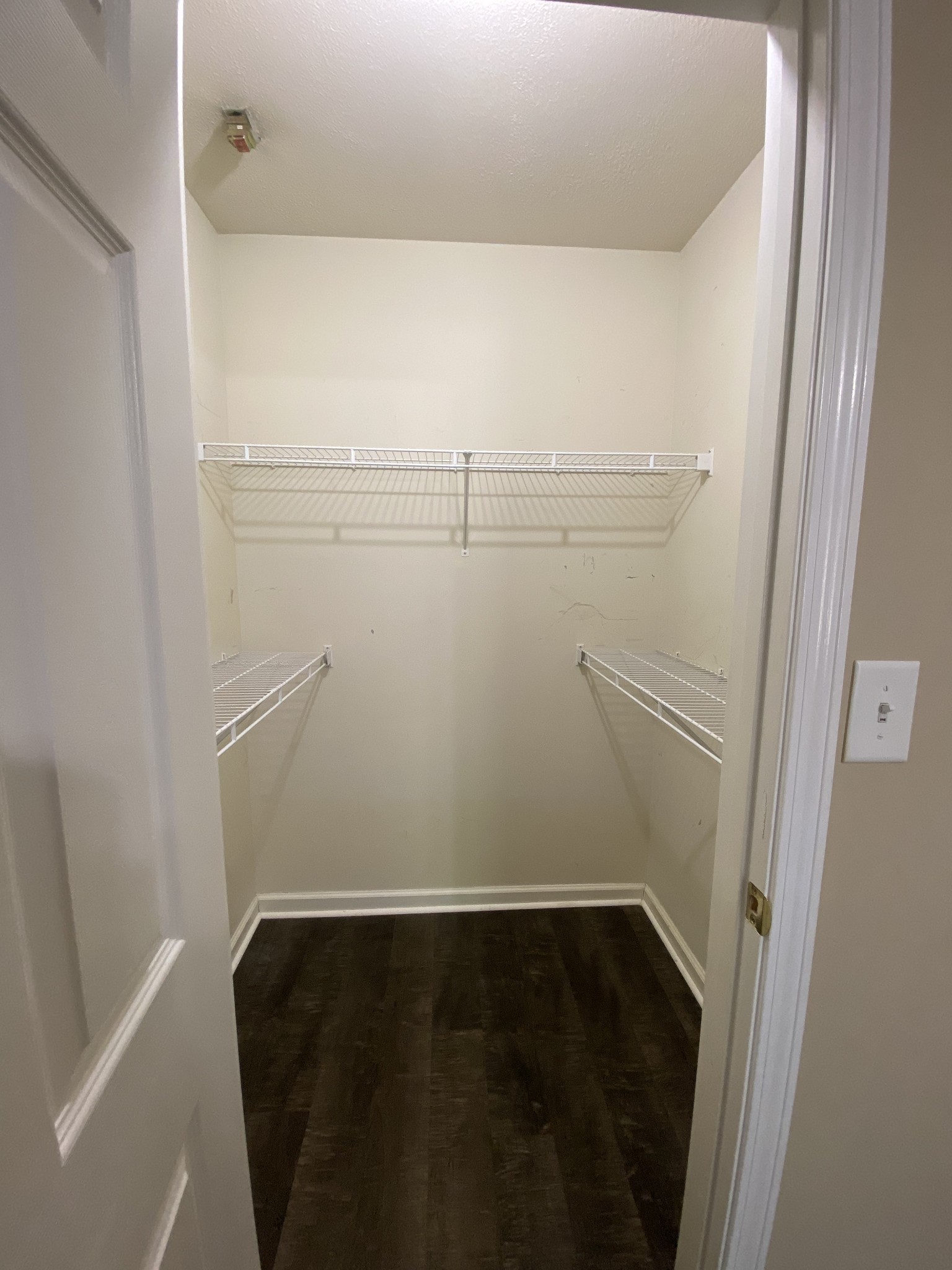 280 Executive Ave