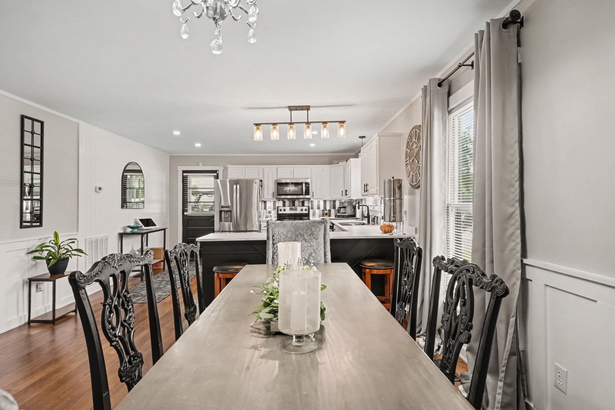 1147 Pleasant Valley Rd