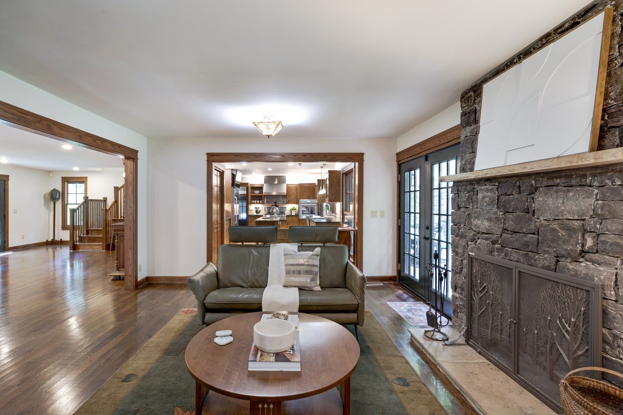433 Grayson Dr
