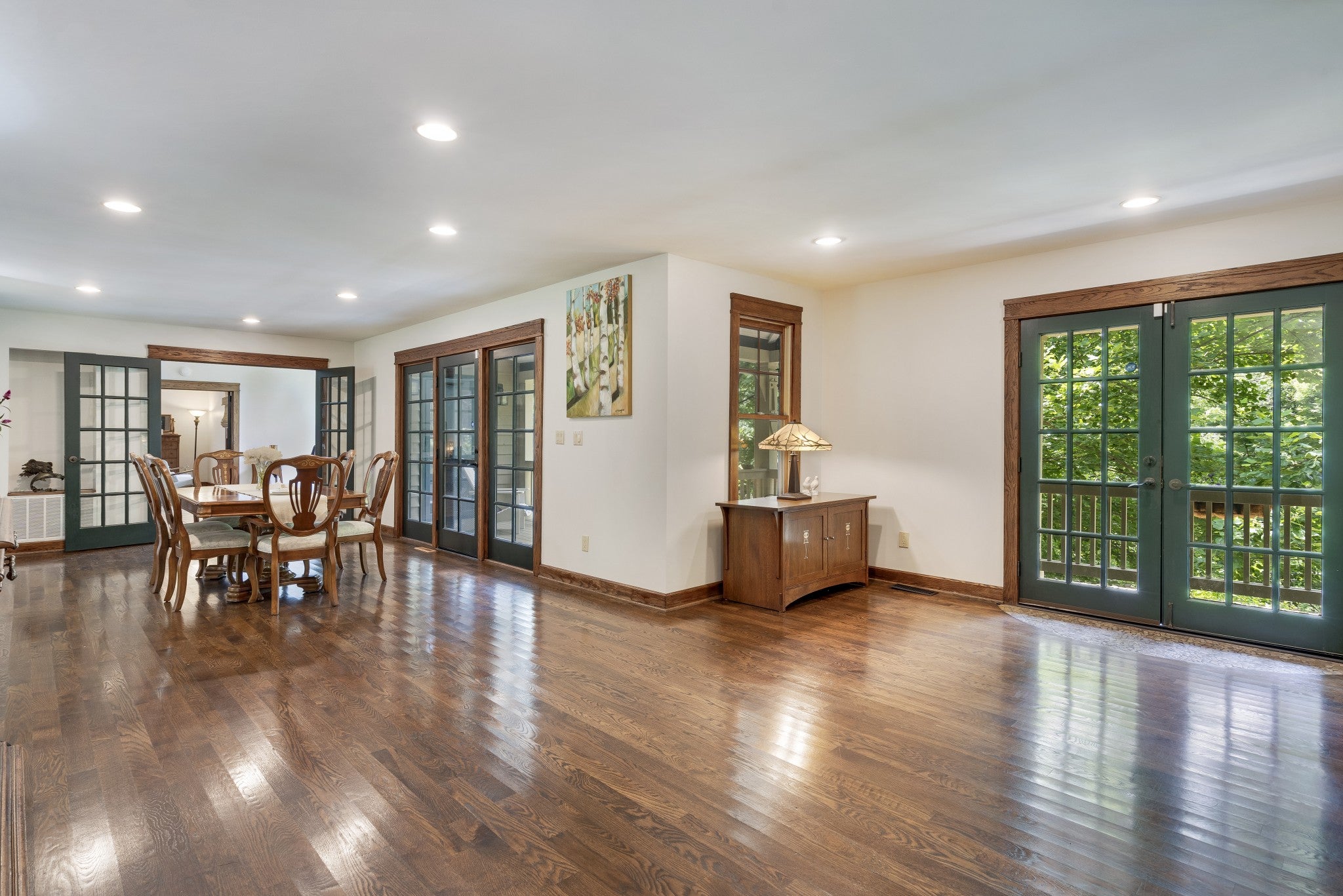 433 Grayson Dr