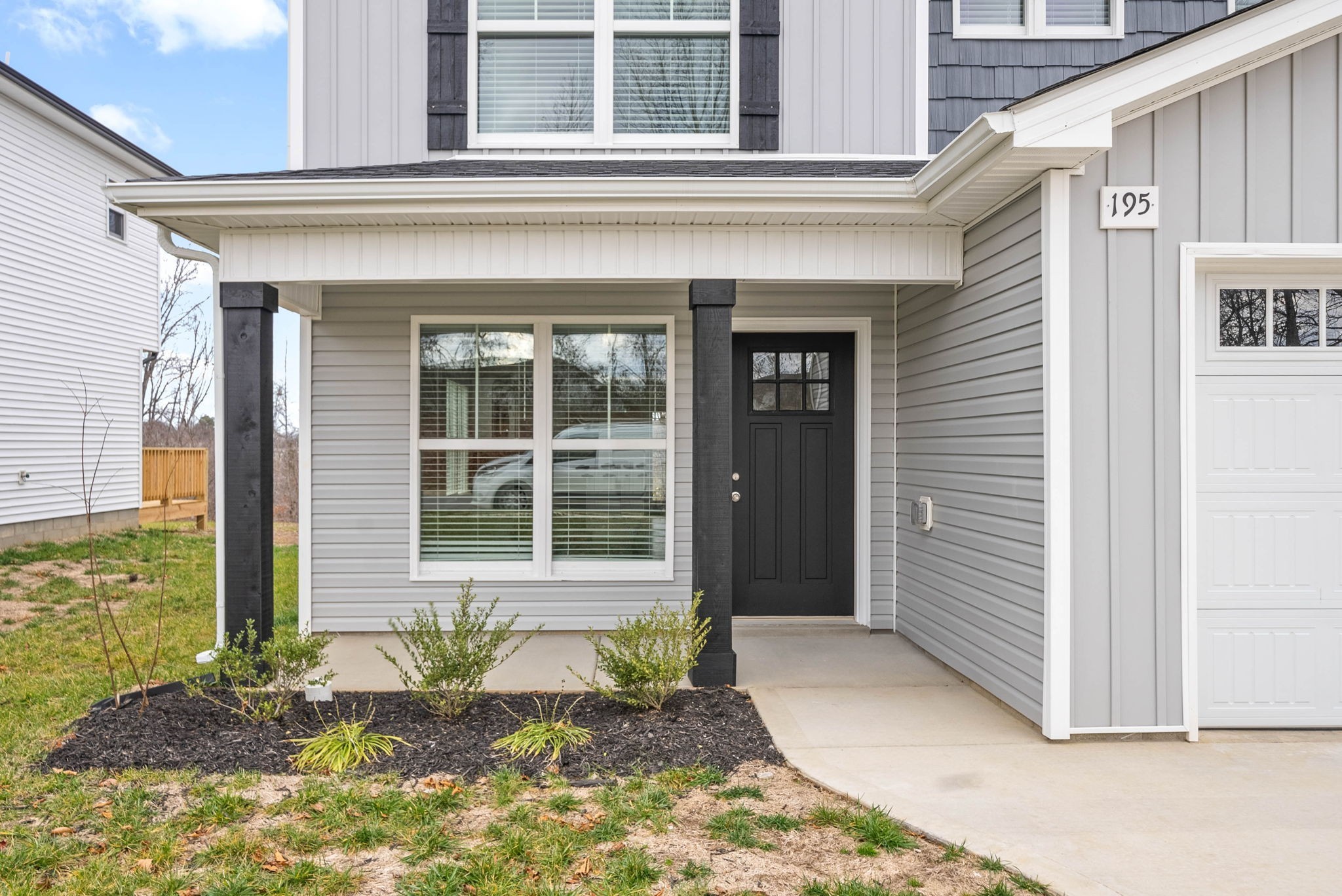 Clarksville, Tennessee 37040, United States, 3 Bedrooms Bedrooms, ,3 BathroomsBathrooms,Residential,Active,126730