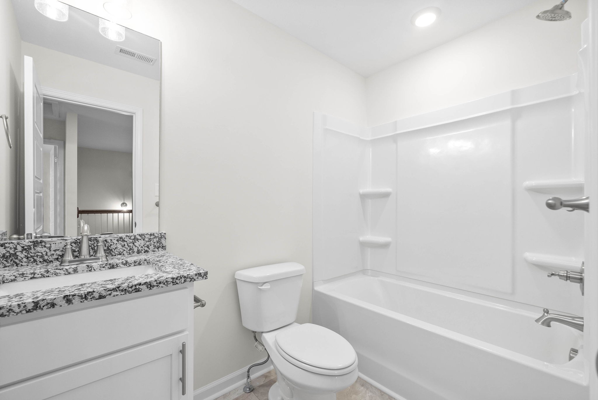 Clarksville, Tennessee 37040, United States, 3 Bedrooms Bedrooms, ,3 BathroomsBathrooms,Residential,Active,126730