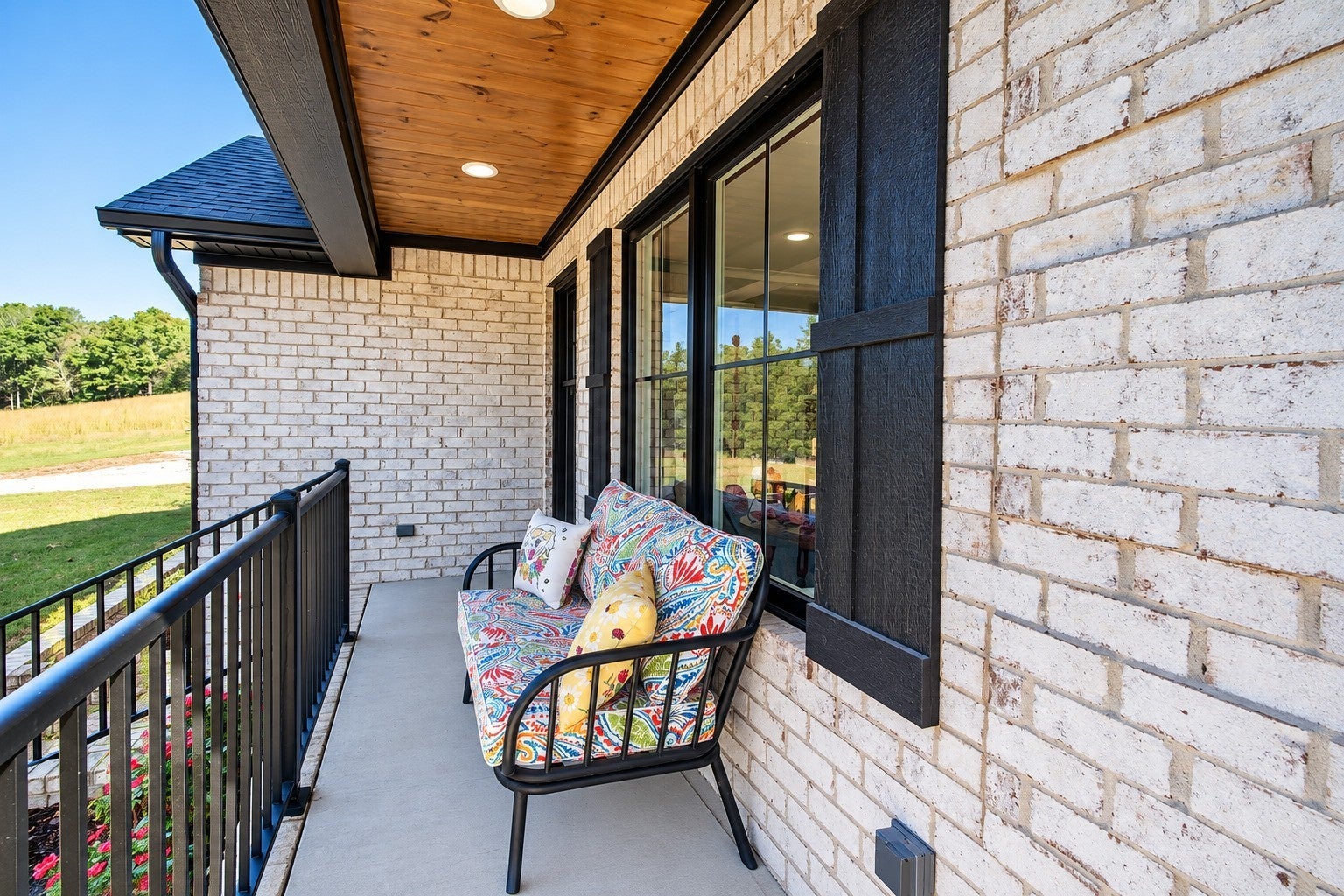 36 Watson Ln