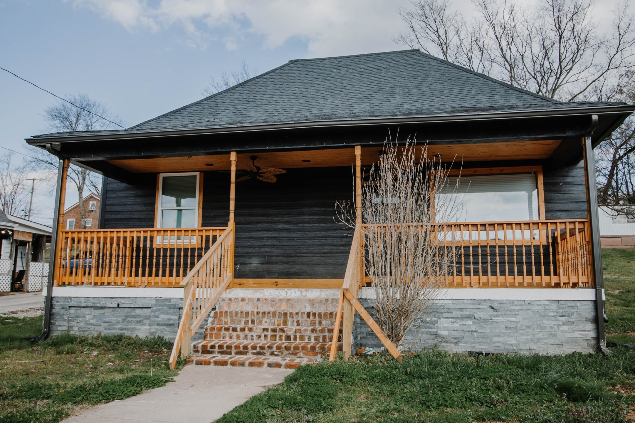 Columbia, Tennessee 38401, United States, 3 Bedrooms Bedrooms, ,1 BathroomBathrooms,Residential,Active,29325