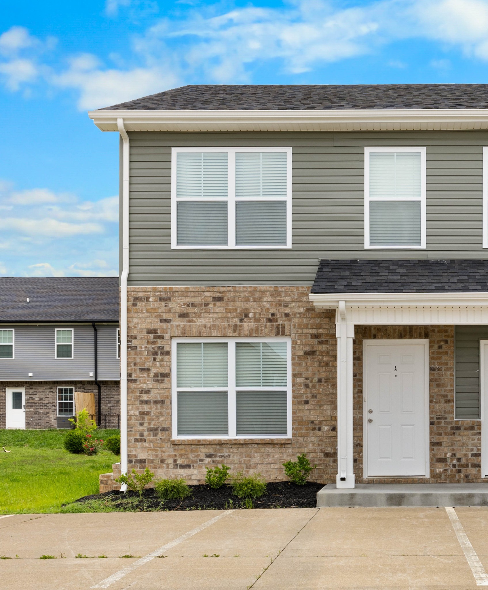 2209 Eldos Trace Cir E