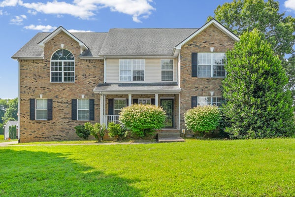 850 NANDINA CT, CLARKSVILLE, TN 37043 - Image abb13c2f1f7db005d6b442d6171c2cd5/4153670323