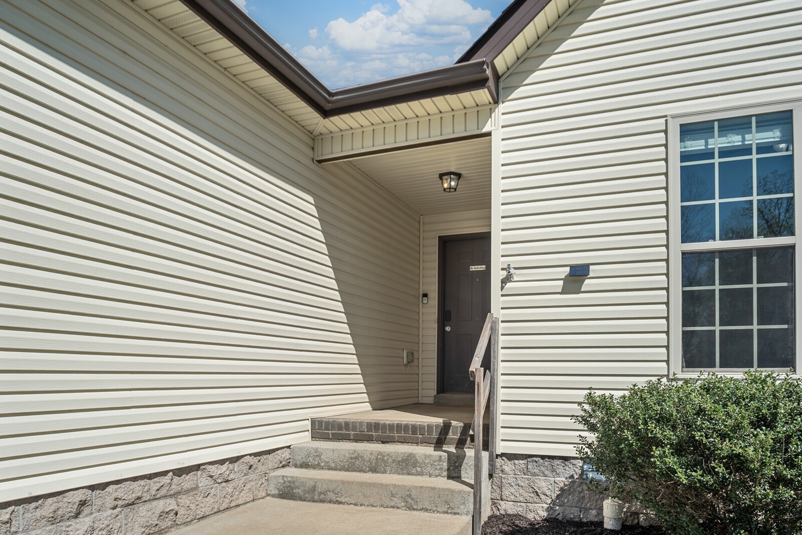 1277 Morstead Dr