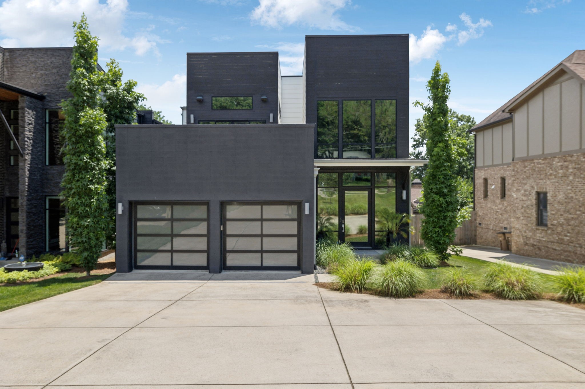 4506 Belmont Park Ter