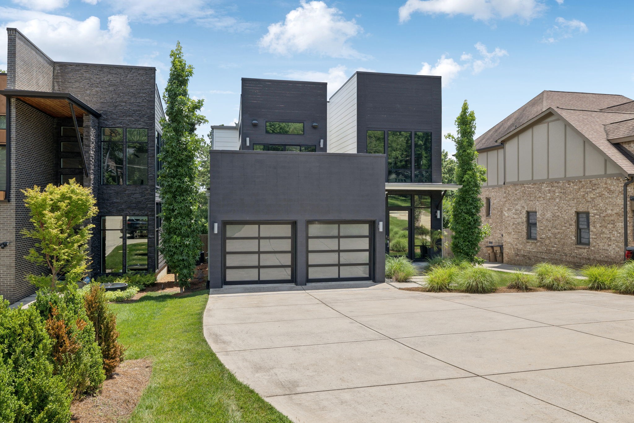 4506 Belmont Park Ter