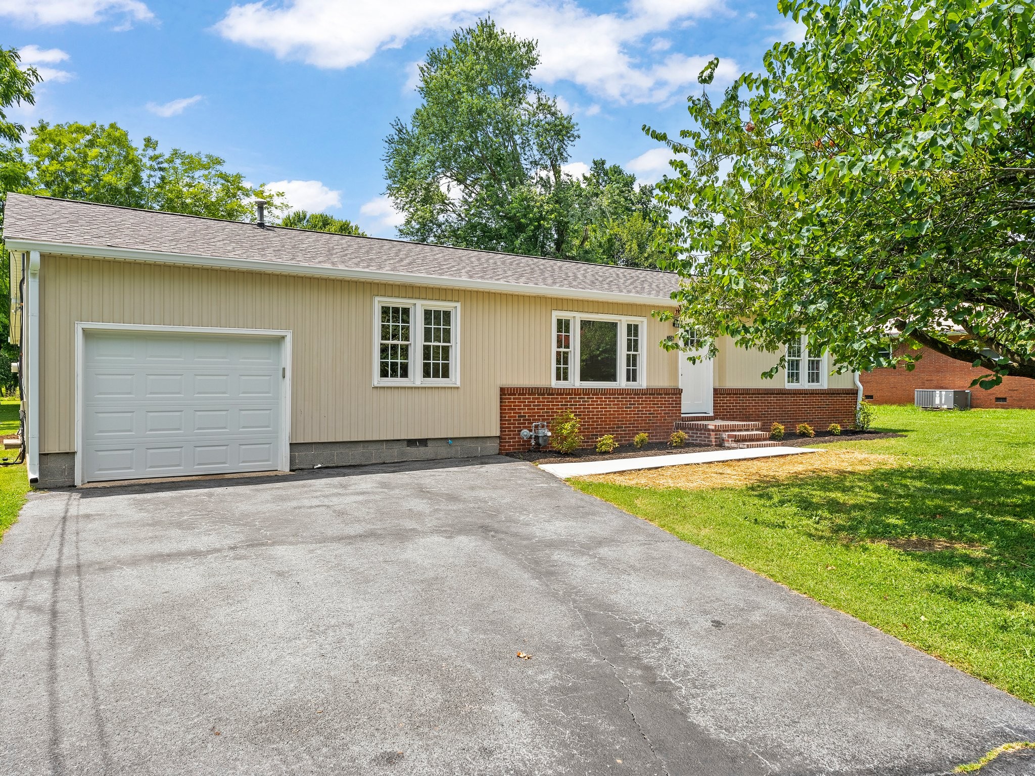 206 Elk Acre Dr
