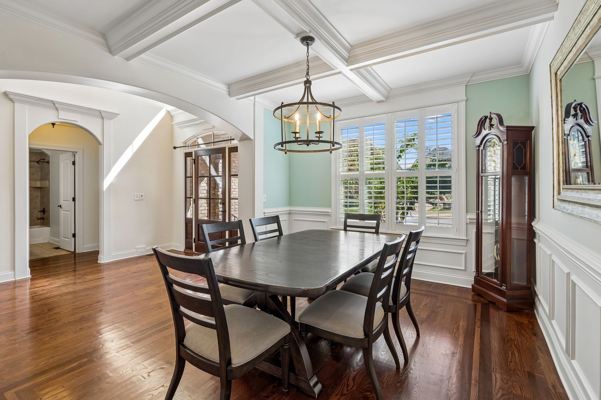 3004 Brisbane Ct