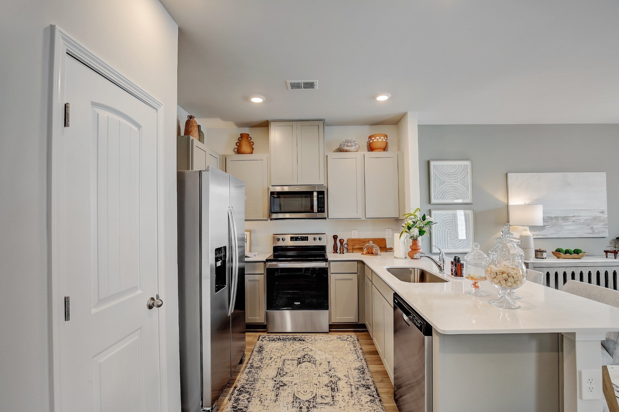 2241 Harlequin Point