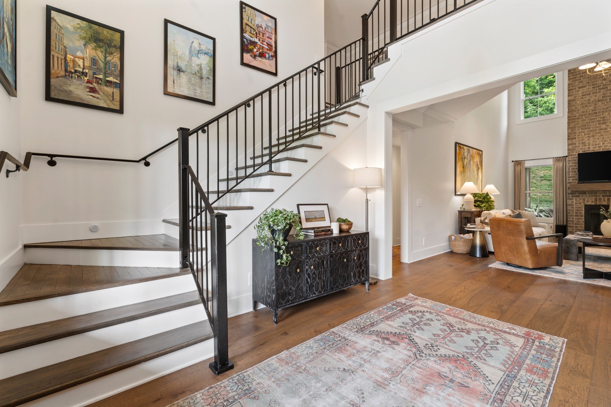 119 Century Oak Dr