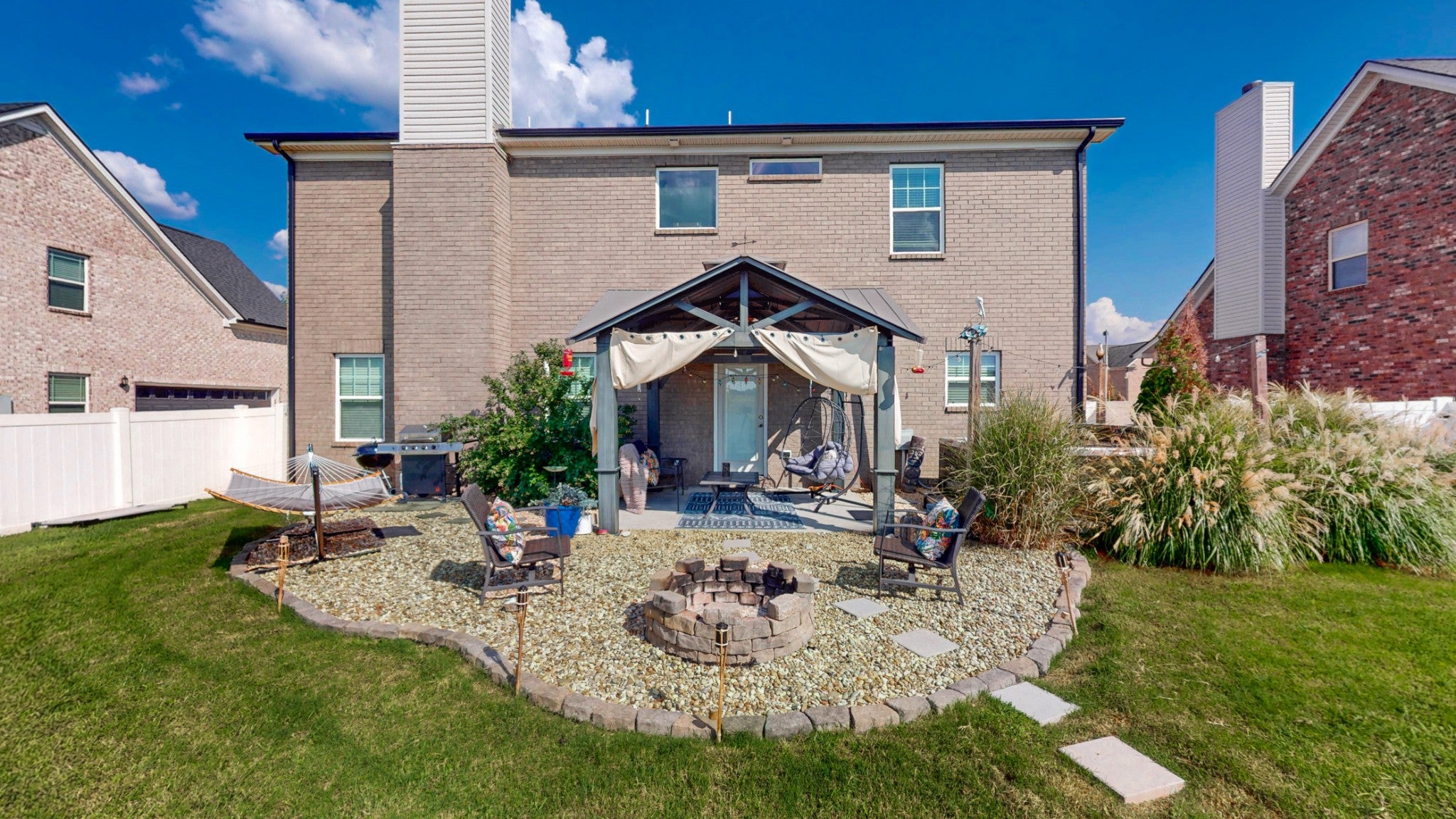 516 Eagleview Dr