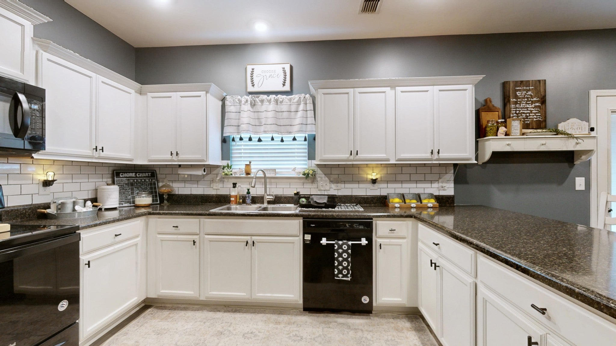 516 Eagleview Dr