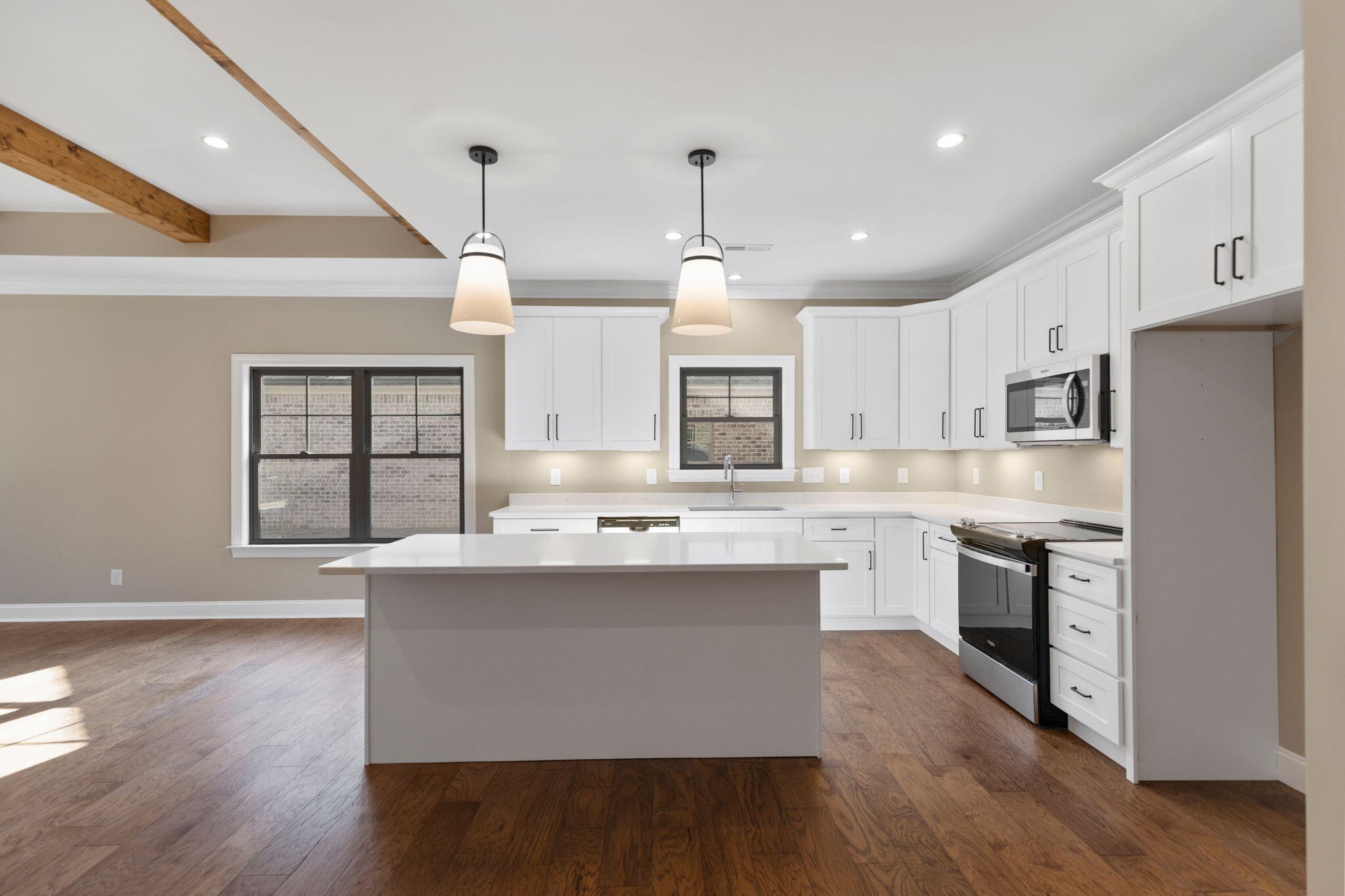 5270 Baylor Street NW