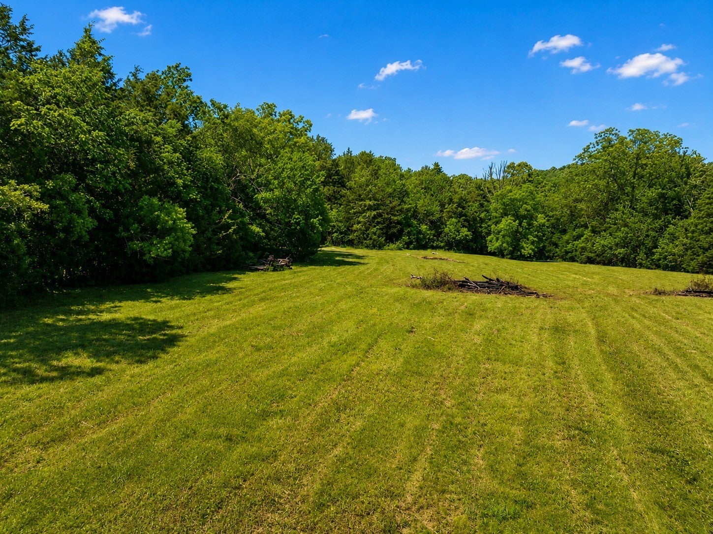 180 Lake Hollow Rd